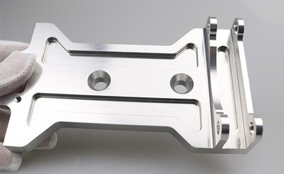 什么是鋁合金手板拉絲工藝？