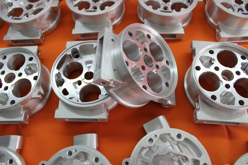 CNC加工中心為什么會撞刀？如何預防撞刀？